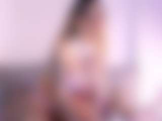 Live cam show with Thayra - Latina Mature on Streamer API | colombia