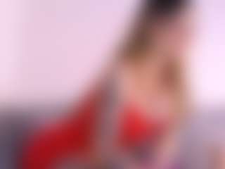 Thayra's Live Sex Cam Show
