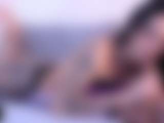 Thayra's Live Sex Cam Show