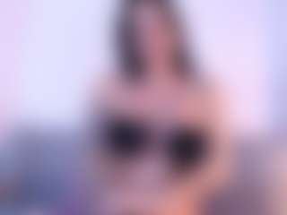 Live cam show with Thayra - Mature on Milfs Live