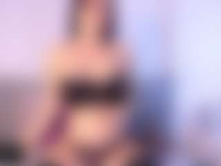 Thayra's Live Sex Cam Show