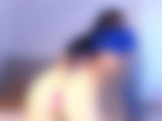Thayra's Live Sex Cam Show
