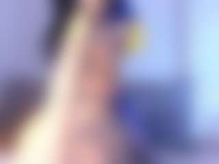 Live cam show with Thayra - Middle Aged on Soda Cam