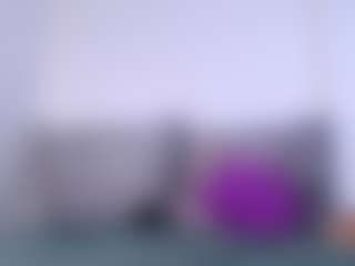 Thayra's Live Sex Cam Show