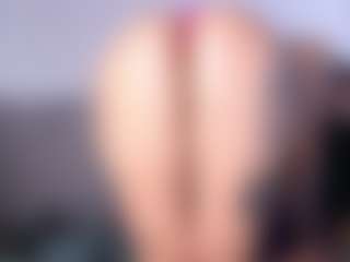 Thayra's Live Sex Cam Show
