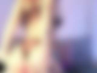 Thayra's Live Sex Cam Show