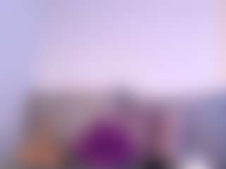 Thayra's Live Sex Cam Show