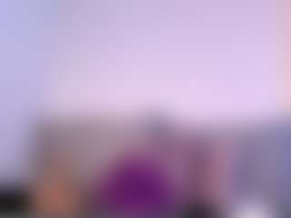 Live cam show with Thayra - Wet on SquirtSoMuch