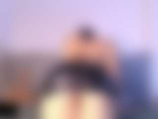 Thayra's Live Sex Cam Show