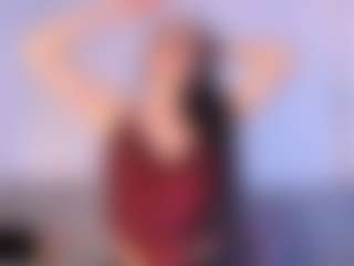 Thayra's Live Sex Cam Show