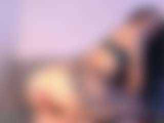 Thayra's Live Sex Cam Show