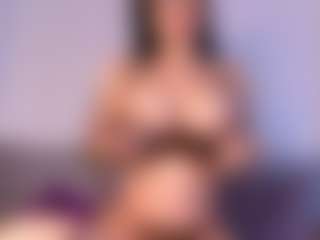 Thayra's Live Sex Cam Show