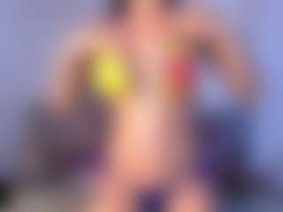 Thayra's Live Sex Cam Show