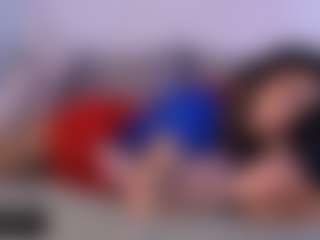 Thayra's Live Sex Cam Show