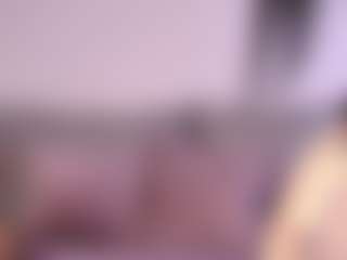 Thayra's Live Sex Cam Show