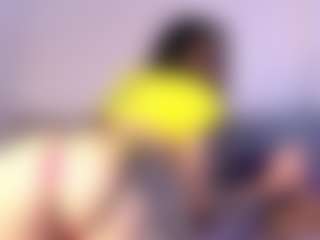 Thayra's Live Sex Cam Show