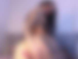 Thayra's Live Sex Cam Show