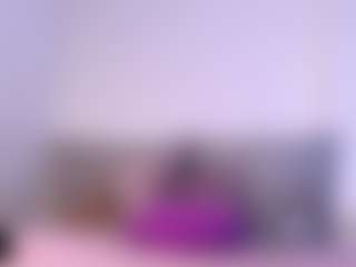 Thayra's Live Sex Cam Show