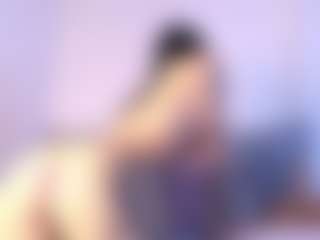 Thayra's Live Sex Cam Show
