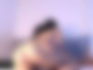 Thayra's Live Sex Cam Show