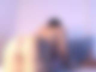 Thayra's Live Sex Cam Show