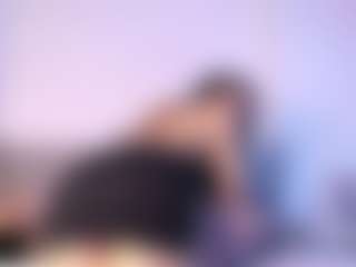 Thayra's Live Sex Cam Show