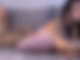 Thayra's Live Sex Cam Show