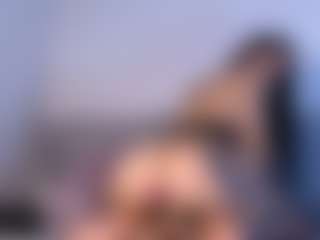 Thayra's Live Sex Cam Show