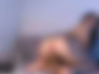Thayra's Live Sex Cam Show