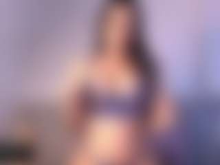 Thayra's Live Sex Cam Show