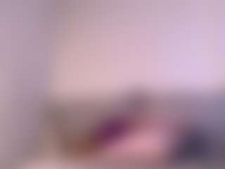 Thayra's Live Sex Cam Show