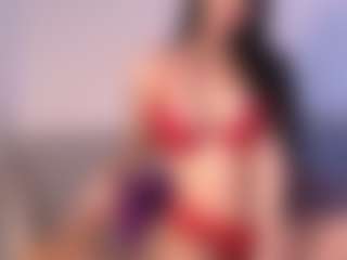 Thayra's Live Sex Cam Show