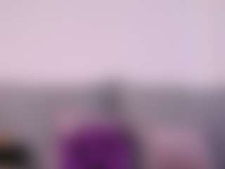 Thayra's Live Sex Cam Show