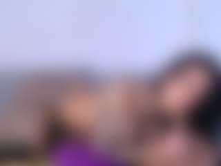 Thayra's Live Sex Cam Show