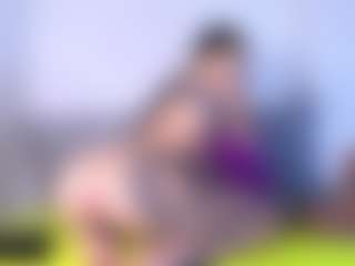 Thayra's Live Sex Cam Show