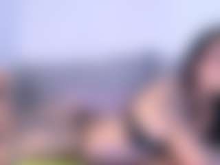 Thayra's Live Sex Cam Show