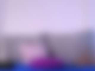 Live cam show with Thayra - Athletic Big Ass on luckytryst.com