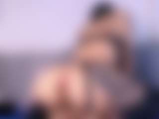 Thayra's Live Sex Cam Show