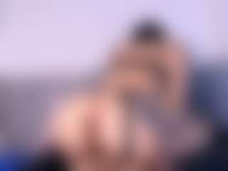 Live cam show with Thayra - Squirt Big Tits on testsause.com