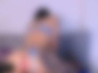 Thayra's Live Sex Cam Show