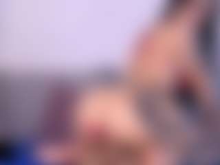 Thayra's Live Sex Cam Show