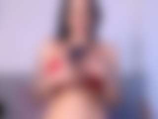 Thayra's Live Sex Cam Show