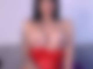Thayra's Live Sex Cam Show