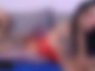 Thayra MILF webcam performer live streaming