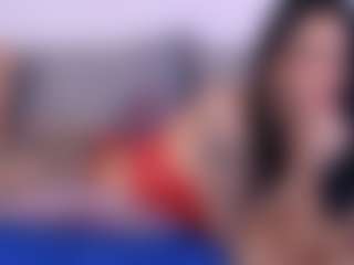 Thayra's Live Sex Cam Show
