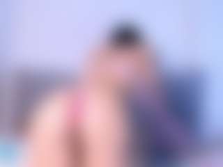 Thayra's Live Sex Cam Show