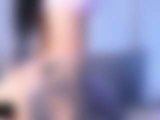 Thayra's Live Sex Cam Show