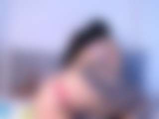 Thayra's Live Sex Cam Show