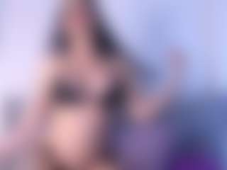 Thayra's Live Sex Cam Show