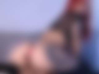 Thayra's Live Sex Cam Show